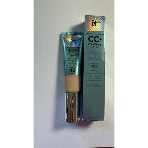 IT COSMETICS CC+ Oil Free Matte Full Coverage Foundation Cream SPF 40 Light - Picture 1 of 9